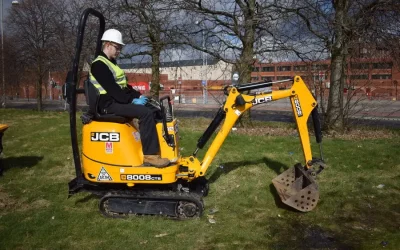 About mini digger hire image About mini digger hire image